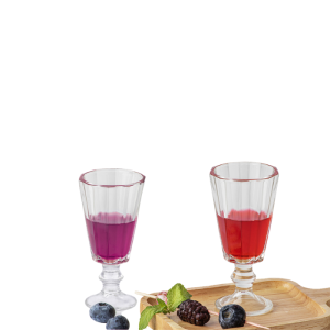 Vinal čašica na stopu za liker